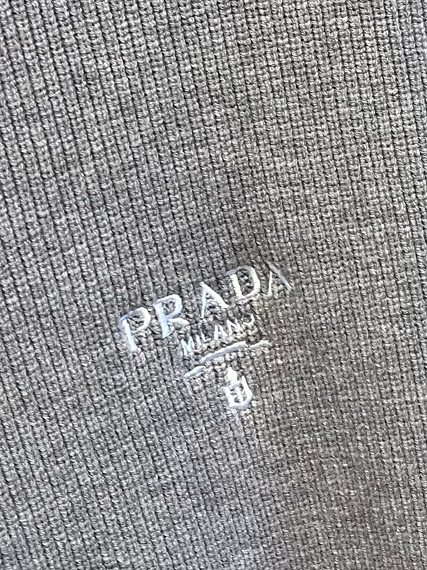 ブランドセーター細部ディテール